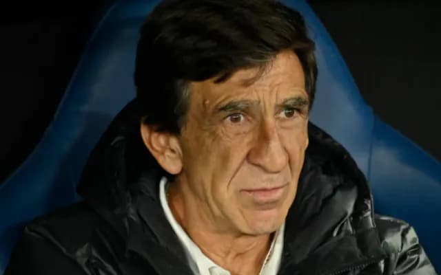 Gustavo Costas dejó de ser el director técnico de Racing